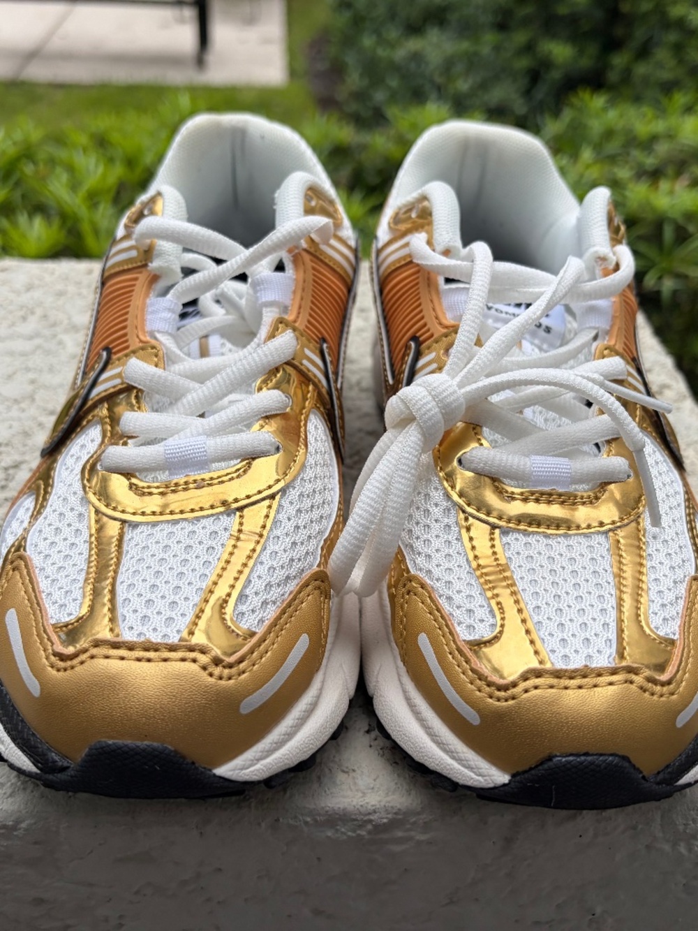 Nike Zoom Vomero 5 Womens